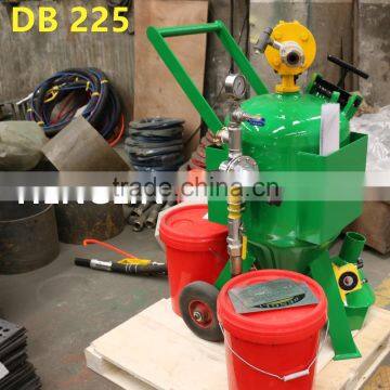 China best quality DB225 Dustless sand blasting machine / dustless blasting machine/soda blasting machine