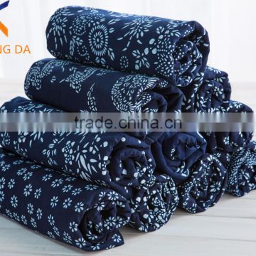 Ttraditional Chinese printed blue and white porcelain tablecloth fabric factory onsell