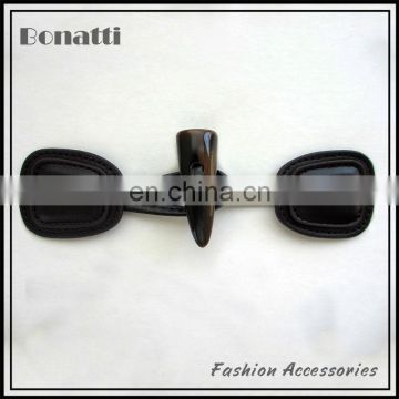 hot sale leather horn toggle buttons for garments