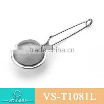Teapot shaped tea accessory