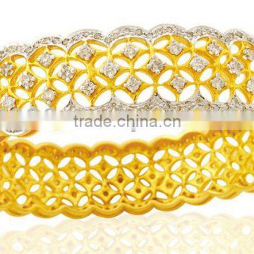 diamond bangles / diamond studded gold bangle / gold diamond bangle