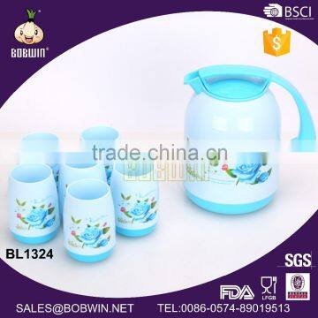 2014 new set insulated plastic hot and cold water jug