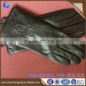 Stocks cheap ladies sheepskin C grade leather gloves with low price