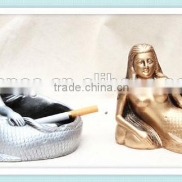 resin mermaid ashtray with 3d mermaid design ashtray for home decoration