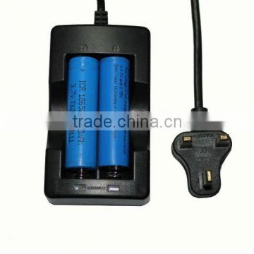 The charger flashlight for 18650 UK plug dual charger with line