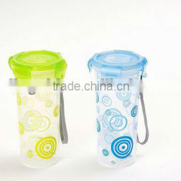 nice design plastic cup with lid
