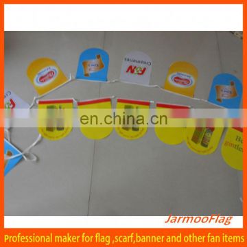 cheap plastic holiday bunting