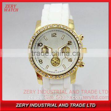 Sweet ladies quartz chinese watch & Stylish watch sport stainless steel back