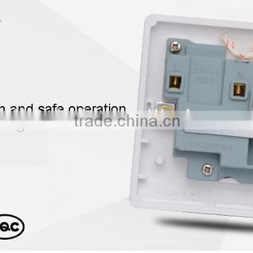 New Design 5 Pin MF wall socket and switch