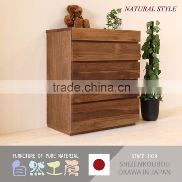 Modern and superior chest of drawers for warm atmosphere