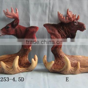 Polyresin animal figurines of Reindeer for home decoration