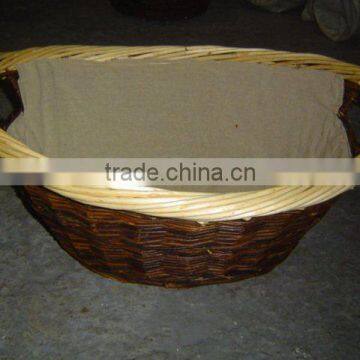 Willow Laundry basket,with the cloth lining