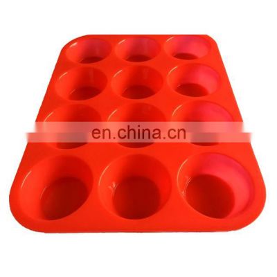 High Quality 12 Cup Tray Nonstick Silicone Cake Mold