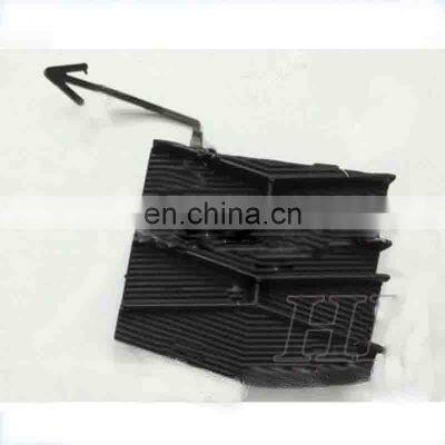 HIGH Quality Middle mesh trim cover of trailer cover air intake grille trim cover OEM 62050-KA60A