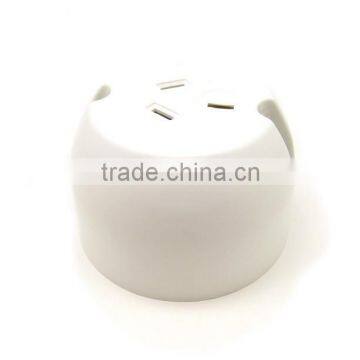 2014 3 Pin Surface Socket with New Design