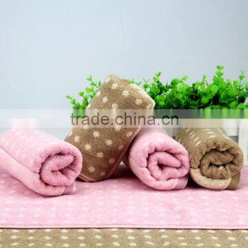 Mention satin embroidered face towel(dot)