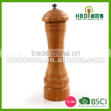Spice and pepper mill