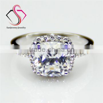 Cushion Cut Esmedora Moissanite 1.8CT 7mm Center 14k 18k White Yellow Gold Platinum Diamond Engagement Ring