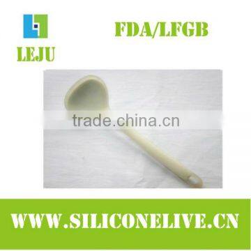 silicone spoon