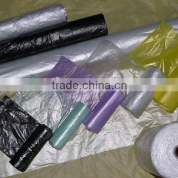 Customized plastic garbage bags on roll
