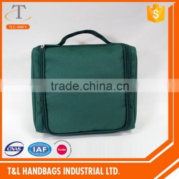 Specializing in the production of hanging toiletry bag /travel toiletry bag