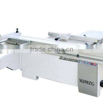 High precision panel saw