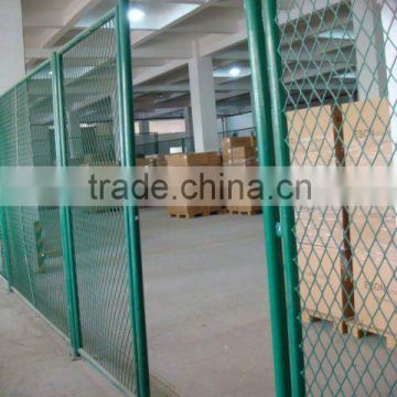 light weight expandable metal mesh fencing