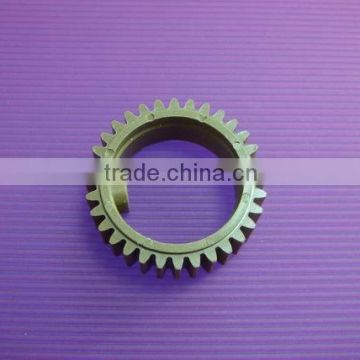 UPPER ROLLER GEAR 32T PN: 63822022 FOR USE IN DC1215/1260 compatible