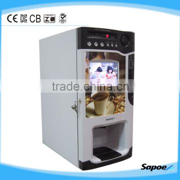 Instant hot coffee vending machine with media displayer