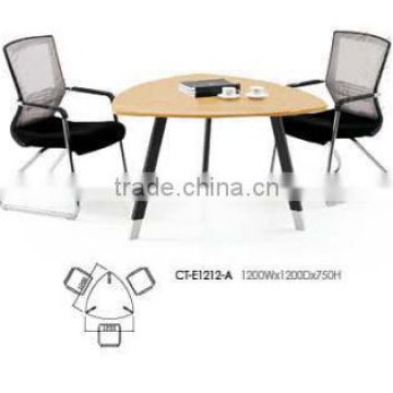 circular meeting table