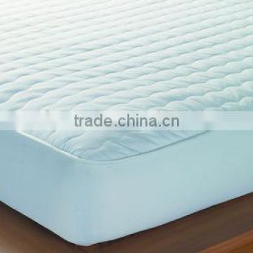 Mattress cover for five star hotel