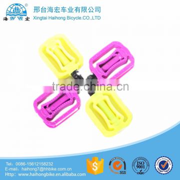the latest durable bicycle pedals/various colors/plastic and steel/with or not ball