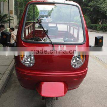 Cabin three wheel motorcycle/cargo three wheeler