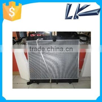 Auto Spare Parts Car Radiator for Toyota Hiace 2TRFE 16400-75470