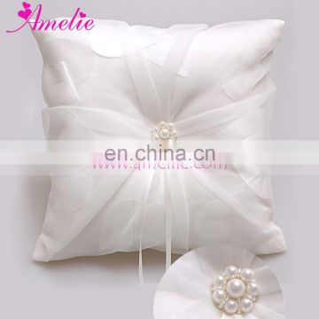 AR0912 Ivory Bow Pearl Heart Satin Wedding Ceremony Satin Ring Pillows