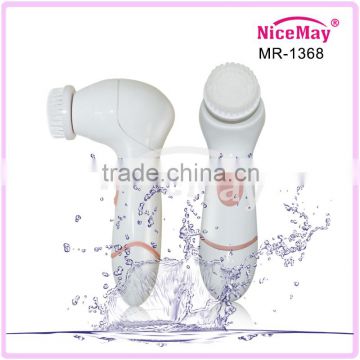 New Product Adult Cheap Waterproof Electric Facial Cleansing Brush with Battery