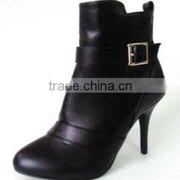 2016 trendy pu boot