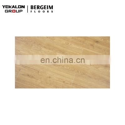 Bergeim Floors Ac3 E1 Black And White Royalty Premier Laminate Flooring