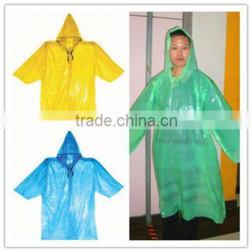 disposable raincoat/cheapest pe disposable raincoat
