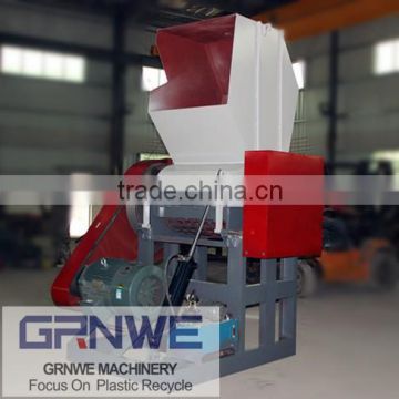 GrnWe PET crushing machine of various sieve