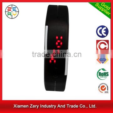 R0775 2016 silicone strap any color is available watch