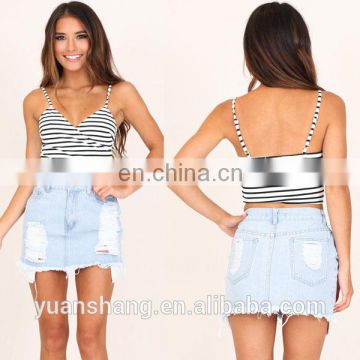 2017 custom ladies sexy crop top in black and white stripe
