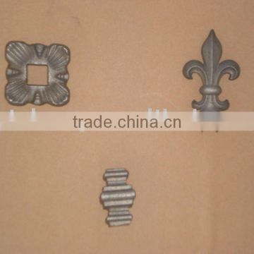 good quality wrought iron & cast iron decorated ornaments