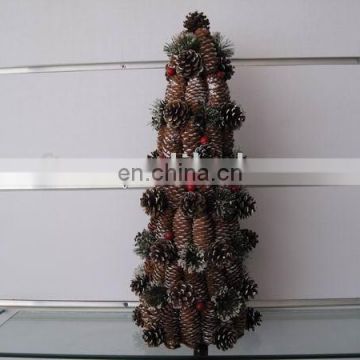 christmas pinecone tree