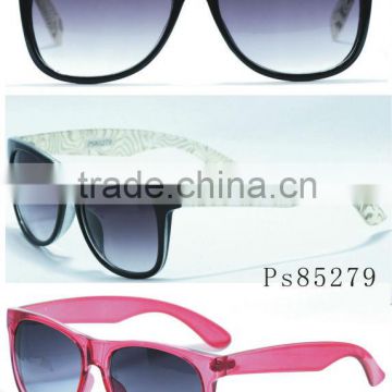 Hot sale New Fashion Plastic Sunglasses