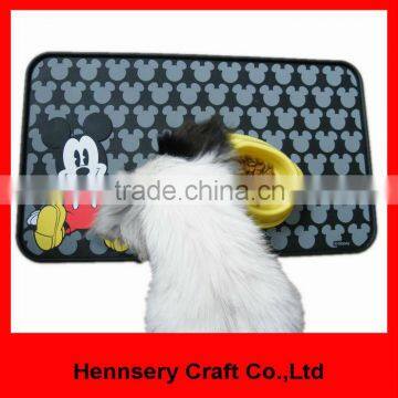 rubber OEM design logo waterproof pet mat