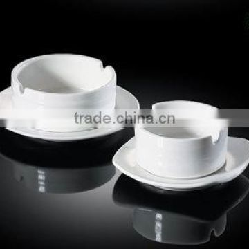 H5493 white porcelain round ashtray custom ceramic with saucer
