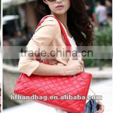 High-quality red ladies' handbag