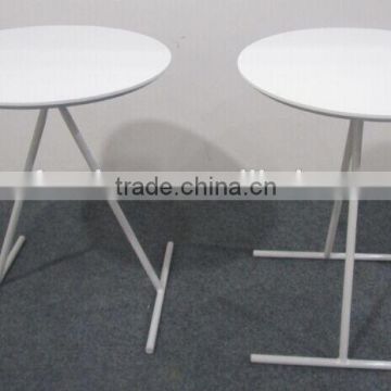 New Arrival Small three legs wood round table
