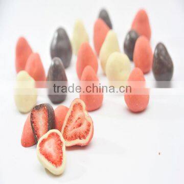 healthy and delicious strawberry chocolate snack food56-1